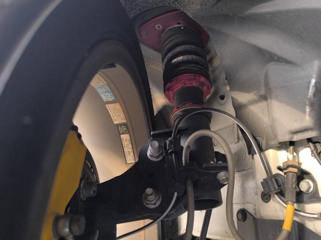 ８６ ＧＴリミテッド　ワンオーナー車　ＮＯＢＬＥＳＳＥ　マフラー　ＴＲＤ　クイックシフト　ＢＬＩＴＺ　ＺＺ－Ｒ車高調　ＲＵＮＤＵＣＥ　キャリパー　ＲＡＹＳ　ＧＲＡＭ　ＬＩＧＨＴＳ　５７Ｘｔｒｅｍｅ　１９インチ（16枚目）