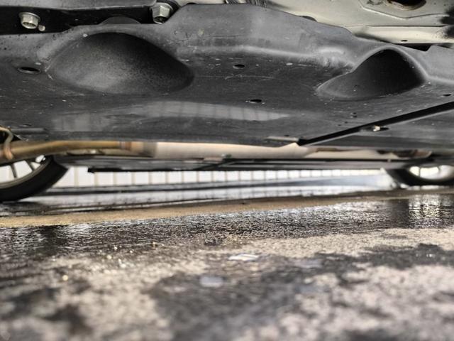 ８６ ＧＴリミテッド　ワンオーナー車　ＮＯＢＬＥＳＳＥ　マフラー　ＴＲＤ　クイックシフト　ＢＬＩＴＺ　ＺＺ－Ｒ車高調　ＲＵＮＤＵＣＥ　キャリパー　ＲＡＹＳ　ＧＲＡＭ　ＬＩＧＨＴＳ　５７Ｘｔｒｅｍｅ　１９インチ（18枚目）