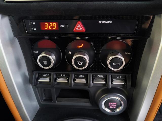 ８６ ＧＴリミテッド　ワンオーナー車　ＮＯＢＬＥＳＳＥ　マフラー　ＴＲＤ　クイックシフト　ＢＬＩＴＺ　ＺＺ－Ｒ車高調　ＲＵＮＤＵＣＥ　キャリパー　ＲＡＹＳ　ＧＲＡＭ　ＬＩＧＨＴＳ　５７Ｘｔｒｅｍｅ　１９インチ（28枚目）