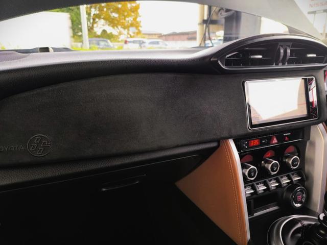 ８６ ＧＴリミテッド　ワンオーナー車　ＮＯＢＬＥＳＳＥ　マフラー　ＴＲＤ　クイックシフト　ＢＬＩＴＺ　ＺＺ－Ｒ車高調　ＲＵＮＤＵＣＥ　キャリパー　ＲＡＹＳ　ＧＲＡＭ　ＬＩＧＨＴＳ　５７Ｘｔｒｅｍｅ　１９インチ（32枚目）