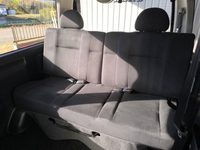 レジアスエースバン ロングDX GLパッケージ バンからワゴンに変更(12乗り公認済み)/PIVOT スロコン/社外 フロントリップ/ALPINEフリップダウンモニター・ナビ/デジタルインナーミラー/シートカバー/社外 16インチホイール(10枚目)