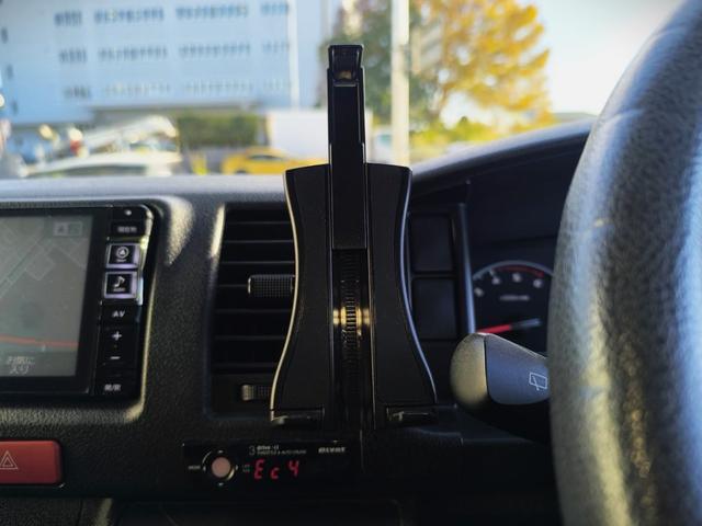 レジアスエースバン ロングDX GLパッケージ バンからワゴンに変更(12乗り公認済み)/PIVOT スロコン/社外 フロントリップ/ALPINEフリップダウンモニター・ナビ/デジタルインナーミラー/シートカバー/社外 16インチホイール(20枚目)