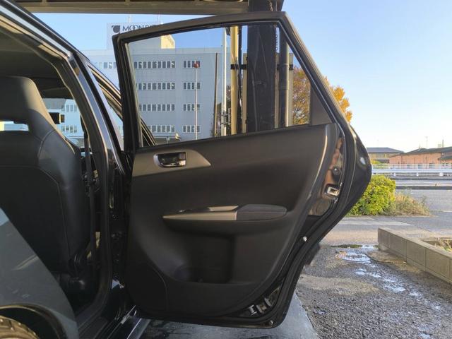 インプレッサ WRX STi ZERO SPORTインテークパイプ/STi純正オプションマフラー・フロントリップ/HKS車高調/Defiブースト計/NARDIステアリング/G.speed G-01 18インチホイール(13枚目)
