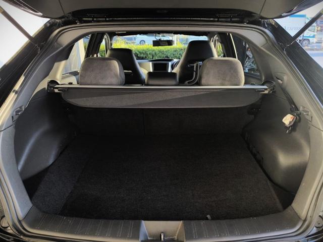 インプレッサ WRX STi ZERO SPORTインテークパイプ/STi純正オプションマフラー・フロントリップ/HKS車高調/Defiブースト計/NARDIステアリング/G.speed G-01 18インチホイール(16枚目)