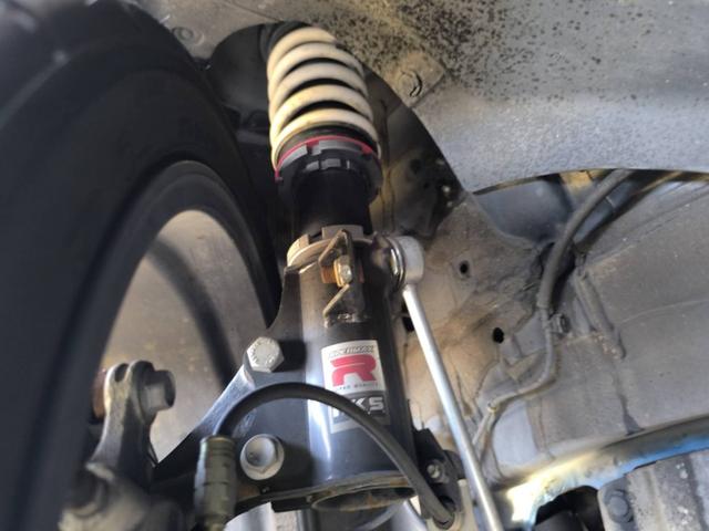 スイフトスポーツ ベースグレード　ワンオーナー　ＨＫＳ　エアクリーナー　ＨＫＳ　Ｈｉ－Ｐｏｗｅｒ　ＳＰＥＣ－Ｌ　マフラー　ＨＫＳ　Ｈｉ－Ｐｏｗｅｒ　ＳＰＥＣ－Ｒ　車高調　ＲＡＹＳ　ＧＲＡＭ　ＬＩＧＨＴＳ　５７Ｘｔｒｅｍｅ　１７インチ（22枚目）