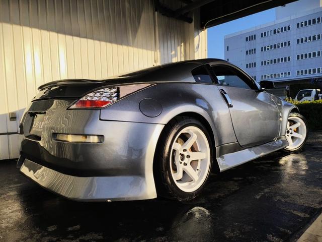 フェアレディZ バージョンST HPIエアクリーナー/TOMEIチタンマフラー/社外イグニッションコイル/TEIN車高調/STAGEA純正フロントアッパーアーム/originフルエアロ/central20ボンネット(3枚目)