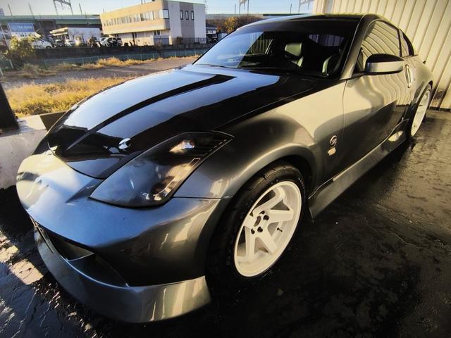 フェアレディZ バージョンST HPIエアクリーナー/TOMEIチタンマフラー/社外イグニッションコイル/TEIN車高調/STAGEA純正フロントアッパーアーム/originフルエアロ/central20ボンネット(5枚目)