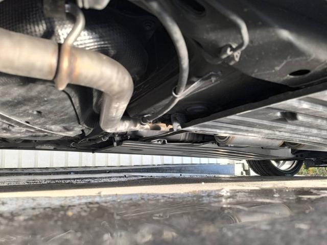 スイフトスポーツ 　１オーナー車／ＨＫＳエアクリーナー・ブローオフ／モンスタースポーツマフラー・スプリング・ウイング／ＮＯＢＬＥＳＳＥアイライン／ＲＡＣＩＮＧ　ＧＥＡＲフォグ／ＷＯＲＫＥＭＯＴＩＯＮ　Ｔ５Ｒ　１８インチ（22枚目）