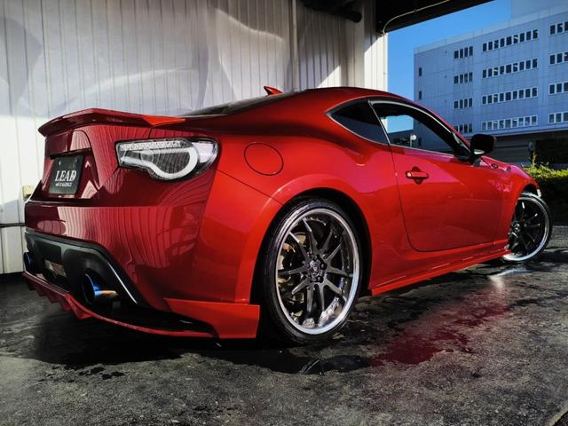 86 GT CUSCOスーパーチャージャーキット ROSSO MODELLOマフラー BLITZ車高調 KRC JAPANフルエアロ KUHL RACINGウイング KUHL RACING VERZ 19インチ(3枚目)