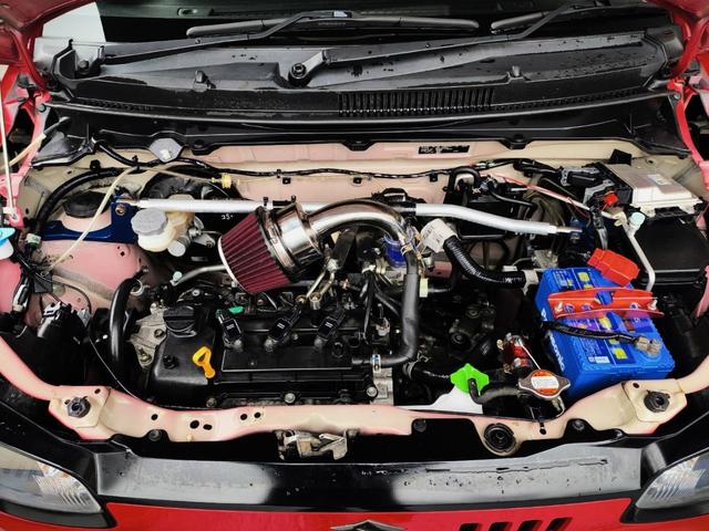 アルト Ｆ　ＷｉｒｕｓＷｉｎチャンバー型エアクリーナー／柿本マフラー／ＲＳ－Ｒスプリング／モンスターリアキャンバーシム／ＯＶＥＲＴＥＣＨリアゲートブレース／ｌａｒｇｕｓ調整式リアピラーバー／ＭＯＭＯステアリング（6枚目）