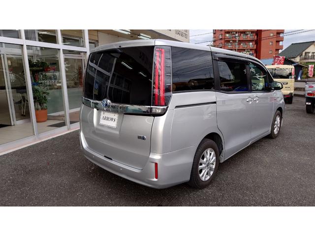 ノア ハイブリッドＧ（8枚目）