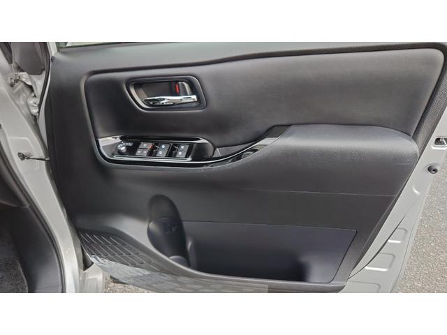 ノア ハイブリッドＧ（28枚目）