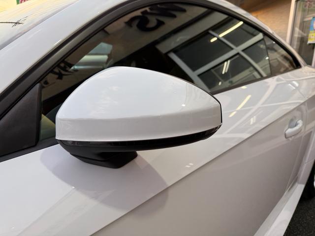 ＴＴクーペ ２．０ＴＦＳＩ　クワトロ　Ｓラインパッケージ（48枚目）