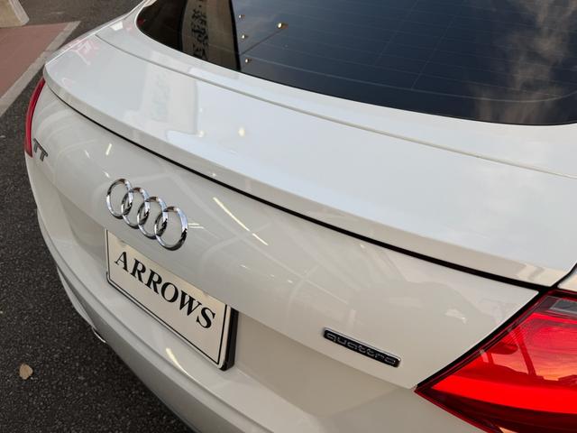 ＴＴクーペ ２．０ＴＦＳＩ　クワトロ　Ｓラインパッケージ（49枚目）