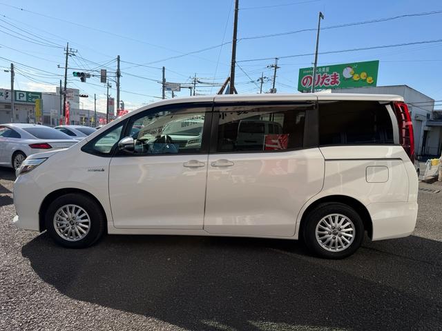 ノア ハイブリッドX(5枚目)