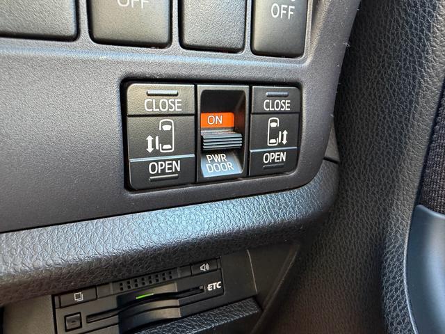 ノア ハイブリッドX(24枚目)