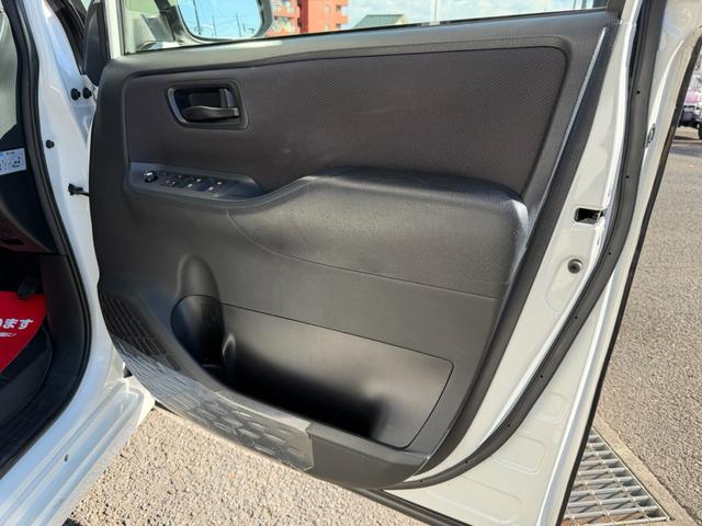 ノア ハイブリッドX(41枚目)