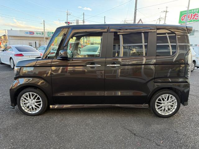 Ｎ－ＢＯＸカスタム Ｌターボ　／ホンダセンシング／純正ナビ・ＴＶ／両側電動スライドドア／ハーフレザーシート／バックカメラ／純正１５インチＡＷ／ＥＴＣ／（5枚目）