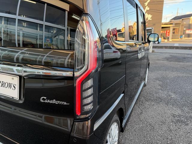 Ｎ－ＢＯＸカスタム Ｌターボ　／ホンダセンシング／純正ナビ・ＴＶ／両側電動スライドドア／ハーフレザーシート／バックカメラ／純正１５インチＡＷ／ＥＴＣ／（8枚目）