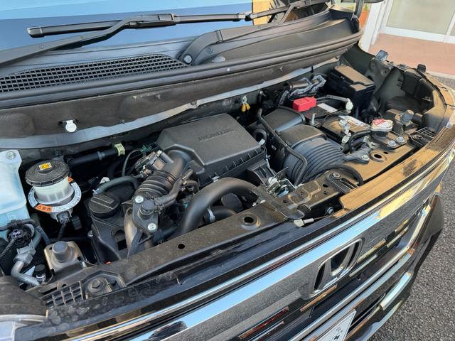 Ｎ－ＢＯＸカスタム Ｌターボ　／ホンダセンシング／純正ナビ・ＴＶ／両側電動スライドドア／ハーフレザーシート／バックカメラ／純正１５インチＡＷ／ＥＴＣ／（17枚目）