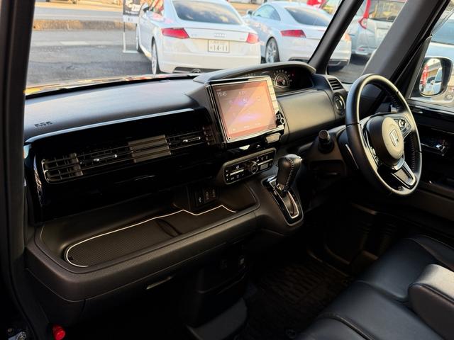 Ｎ－ＢＯＸカスタム Ｌターボ　／ホンダセンシング／純正ナビ・ＴＶ／両側電動スライドドア／ハーフレザーシート／バックカメラ／純正１５インチＡＷ／ＥＴＣ／（42枚目）