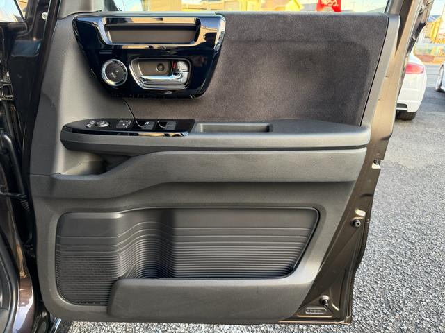 Ｎ－ＢＯＸカスタム Ｌターボ　／ホンダセンシング／純正ナビ・ＴＶ／両側電動スライドドア／ハーフレザーシート／バックカメラ／純正１５インチＡＷ／ＥＴＣ／（45枚目）