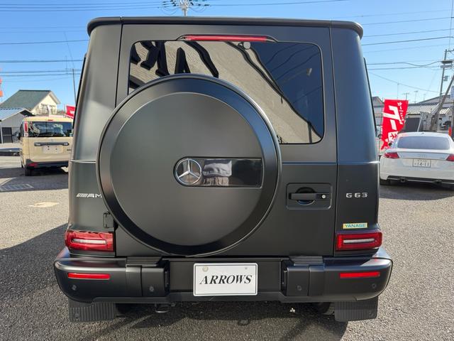 Ｇクラス Ｇ６３　／Ｇ　ｍａｎｕｆａｋｔｕｒプログラム＋／マグノナイトブラック／純正２１インチＡＷ／ベンガルレッド×ブラックナッパレザー／（3枚目）