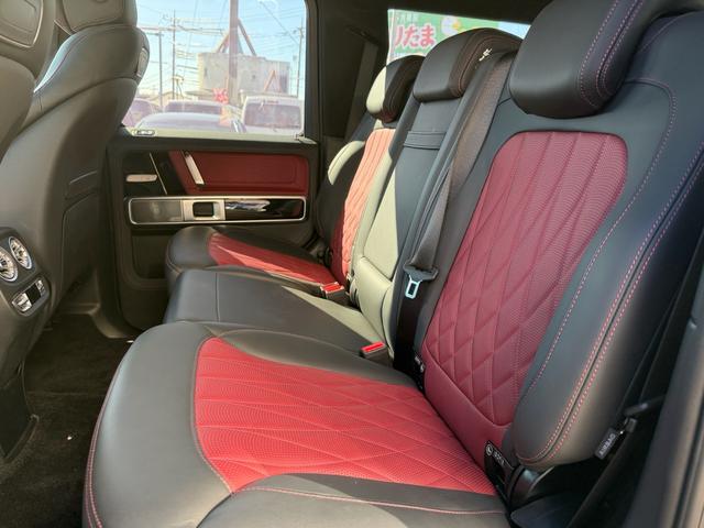 Ｇクラス Ｇ６３　／Ｇ　ｍａｎｕｆａｋｔｕｒプログラム＋／マグノナイトブラック／純正２１インチＡＷ／ベンガルレッド×ブラックナッパレザー／（14枚目）