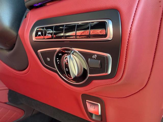 Ｇクラス Ｇ６３　／Ｇ　ｍａｎｕｆａｋｔｕｒプログラム＋／マグノナイトブラック／純正２１インチＡＷ／ベンガルレッド×ブラックナッパレザー／（28枚目）