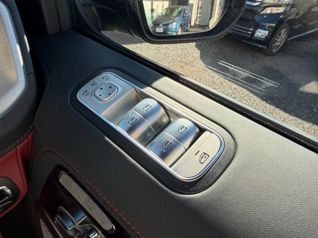 Ｇクラス Ｇ６３　／Ｇ　ｍａｎｕｆａｋｔｕｒプログラム＋／マグノナイトブラック／純正２１インチＡＷ／ベンガルレッド×ブラックナッパレザー／（41枚目）