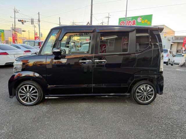 Ｎ－ＢＯＸカスタム Ｇ・ターボパッケージ　／純正ナビ・バックカメラ／両側電動スライドドア／純正１５インチＡＷ／パドルシフト／プッシュスタート／スマートキー／ＥＴＣ／（5枚目）