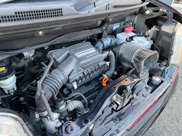 Ｎ－ＢＯＸカスタム Ｇ・ターボパッケージ　／純正ナビ・バックカメラ／両側電動スライドドア／純正１５インチＡＷ／パドルシフト／プッシュスタート／スマートキー／ＥＴＣ／（16枚目）