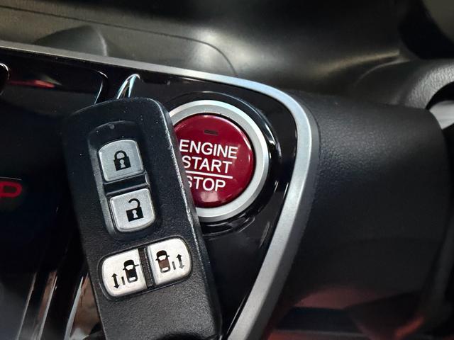 Ｎ－ＢＯＸカスタム Ｇ・ターボパッケージ　／純正ナビ・バックカメラ／両側電動スライドドア／純正１５インチＡＷ／パドルシフト／プッシュスタート／スマートキー／ＥＴＣ／（22枚目）