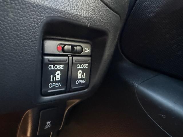 Ｎ－ＢＯＸカスタム Ｇ・ターボパッケージ　／純正ナビ・バックカメラ／両側電動スライドドア／純正１５インチＡＷ／パドルシフト／プッシュスタート／スマートキー／ＥＴＣ／（23枚目）