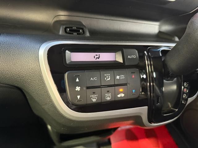 Ｎ－ＢＯＸカスタム Ｇ・Ｌパッケージ　／純正ナビ・バックカメラ／片側電動スライドドア／純正１４インチＡＷ／プッシュスタート／スマートキー／ＥＴＣ／（28枚目）