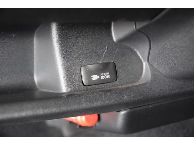 ハイエースバン スーパーＧＬ　ダークプライムＩＩ　ローダウン　フロントスポイラー　ＥＳＳＥＸ１７インチアルミ　バックカメラ　トヨタ純正７型ナビ　トヨタ純正ＥＴＣ２．０　ＡＣ１００Ｖ　ステアリングスイッチ　ＥＳＳＥＸリアウィングシボタイプ（36枚目）