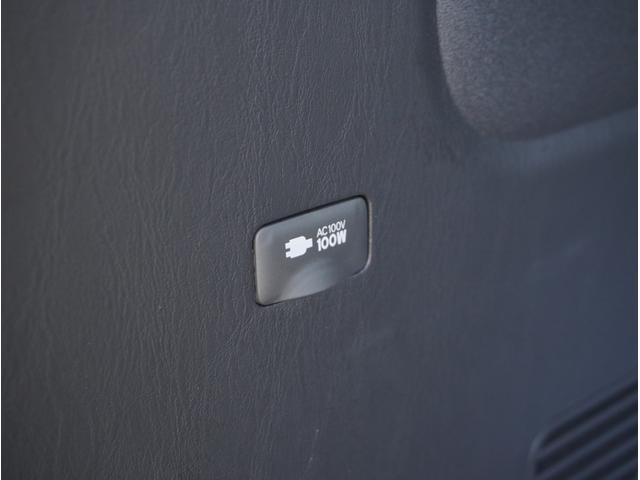 ハイエースバン スーパーGL ダークプライムII WORK17インチ XTRAP S1HC PARADAバンタイヤ 2インチローダウン ESSEXフロントスポイラーver4 リアウィングver1 シートカバー 純正7インチナビ ETC 前後ドラレコ(65枚目)