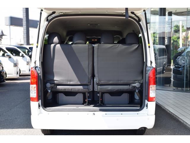 ハイエースワゴン ＧＬ　Ｌ字ベッドキット　車中泊　フローティングナビ　ＥＴＣ　１２．８型後席モニター　全周囲カメラ　クリアランスソナー　衝突軽減ブレーキ　ステアリングスイッチ　デジタルインナーミラー　ＬＥＤヘッドライト（18枚目）