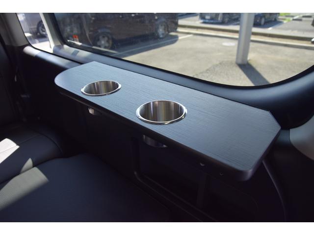 ハイエースワゴン ＧＬ　Ｌ字ベッドキット　車中泊　フローティングナビ　ＥＴＣ　１２．８型後席モニター　全周囲カメラ　クリアランスソナー　衝突軽減ブレーキ　ステアリングスイッチ　デジタルインナーミラー　ＬＥＤヘッドライト（50枚目）