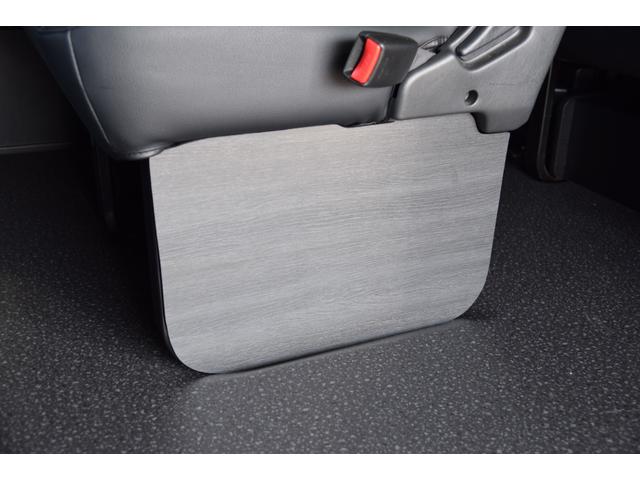 ハイエースワゴン ＧＬ　Ｌ字ベッドキット　車中泊　フローティングナビ　ＥＴＣ　１２．８型後席モニター　全周囲カメラ　クリアランスソナー　衝突軽減ブレーキ　ステアリングスイッチ　デジタルインナーミラー　ＬＥＤヘッドライト（51枚目）