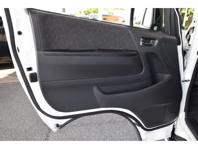 ハイエースワゴン ＧＬ　Ｌ字ベッドキット　車中泊　フローティングナビ　ＥＴＣ　１２．８型後席モニター　全周囲カメラ　クリアランスソナー　衝突軽減ブレーキ　ステアリングスイッチ　デジタルインナーミラー　ＬＥＤヘッドライト（55枚目）