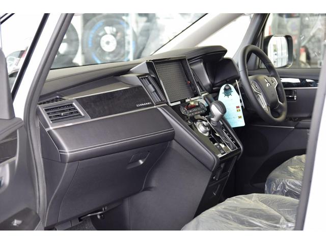 デリカD:5 シャモニー 4WD 全周囲カメラ クリアランスソナー オートクルーズコントロール レーンアシスト 衝突被害軽減システム 両側電動スライドドア LEDヘッドランプ 電動リアゲート スマートキー アイドリングストップ(31枚目)