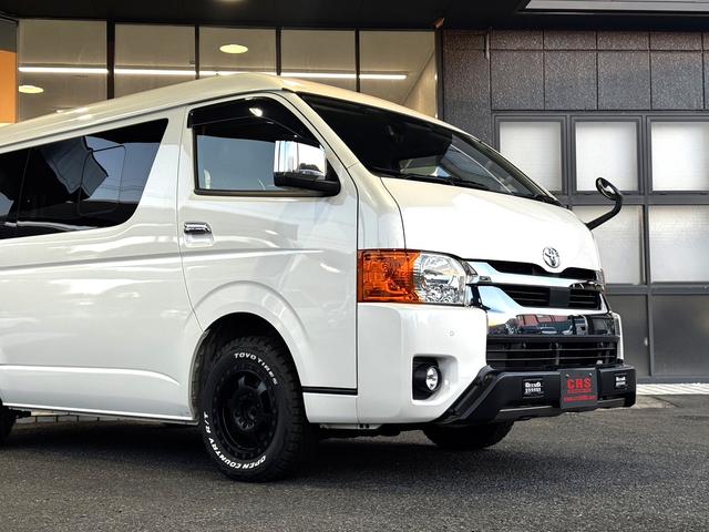 ハイエースワゴン ＧＬ　４ＷＤ　ＥＴＣ　全周囲カメラ　クリアランスソナー　レーンアシスト　衝突被害軽減システム　電動スライドドア　オートマチックハイビーム　スマートキー　電動格納ミラー　後席モニター　ＡＴ　１００Ｖ電源（7枚目）