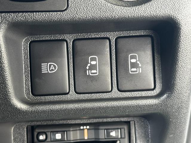 ハイエースバン スーパーＧＬ　ダークプライムＩＩ　ＥＴＣ　クリアランスソナー　レーンアシスト　衝突被害軽減システム　両側電動スライドドア　オートマチックハイビーム　スマートキー　電動格納ミラー　後席モニター　ＡＴ　アルミホイール　１００Ｖ電源　ＥＳＣ（33枚目）