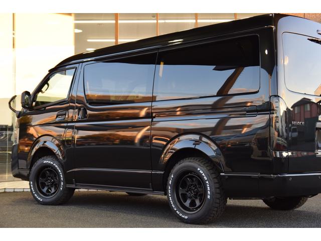 ハイエースワゴン GL 千葉BLACKSTYLE フロントバンパーガード ESSEX16インチアルミ 25mmオーバーフェンダー フローティングナビ 12.8型後席モニター 天井スピーカー デジタルインナーミラー(13枚目)