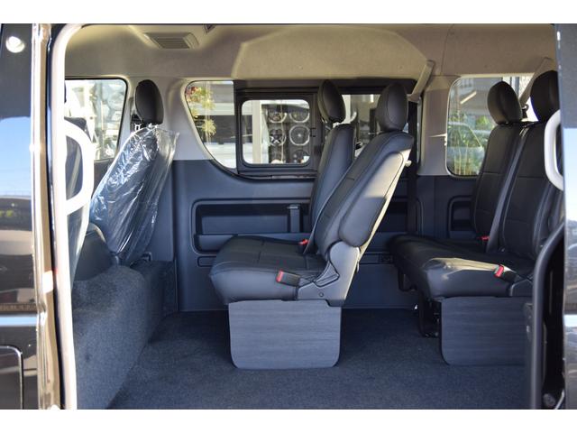 ハイエースワゴン GL 千葉BLACKSTYLE フロントバンパーガード ESSEX16インチアルミ 25mmオーバーフェンダー フローティングナビ 12.8型後席モニター 天井スピーカー デジタルインナーミラー(25枚目)