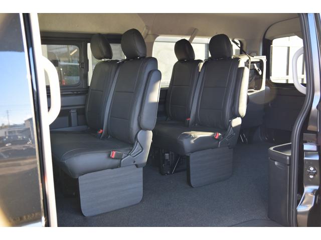 ハイエースワゴン GL 千葉BLACKSTYLE フロントバンパーガード ESSEX16インチアルミ 25mmオーバーフェンダー フローティングナビ 12.8型後席モニター 天井スピーカー デジタルインナーミラー(26枚目)