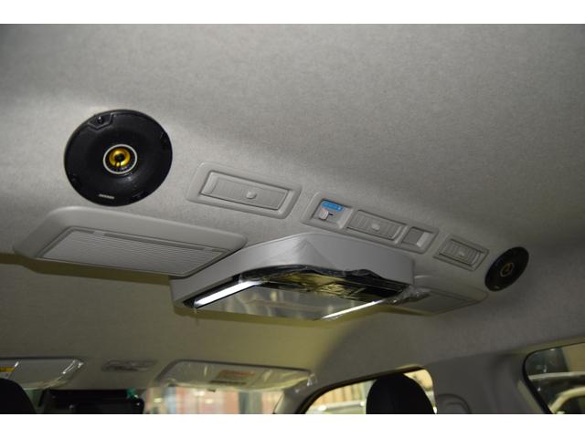 ハイエースワゴン GL 千葉BLACKSTYLE フロントバンパーガード ESSEX16インチアルミ 25mmオーバーフェンダー フローティングナビ 12.8型後席モニター 天井スピーカー デジタルインナーミラー(46枚目)