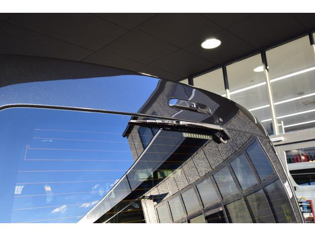 ハイエースワゴン GL 千葉BLACKSTYLE フロントバンパーガード ESSEX16インチアルミ 25mmオーバーフェンダー フローティングナビ 12.8型後席モニター 天井スピーカー デジタルインナーミラー(55枚目)