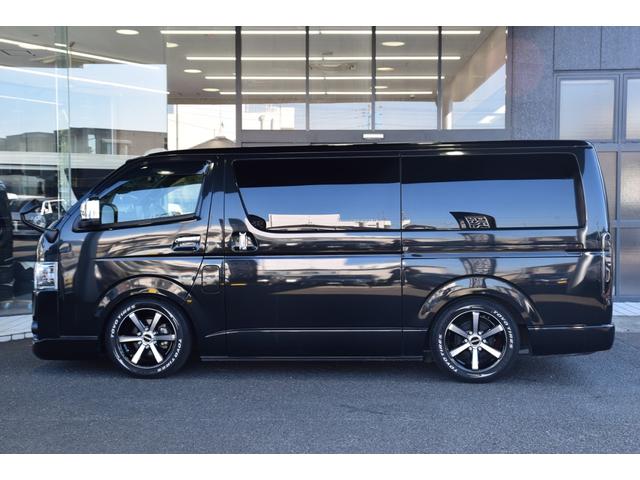 ハイエースバン スーパーGL ダークプライムII ローダウン ベッドキット 車中泊 フロントスポイラー ESSEX17インチアルミ フローティングナビ 10.1型後席モニター LEDヘッドライト LEDテールランプ バックカメラ付き防眩ミラー(16枚目)